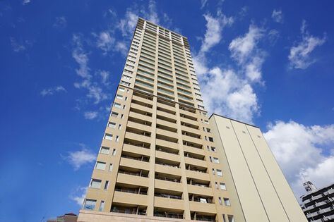 スタイリッシュなシルエットは遠くからも目立ちます。		