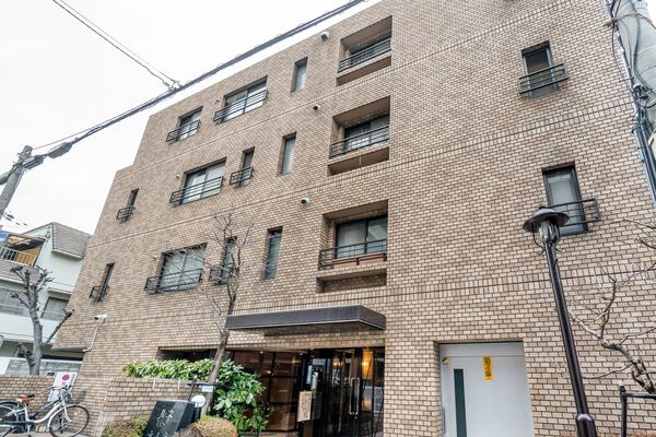 ルネ本山南