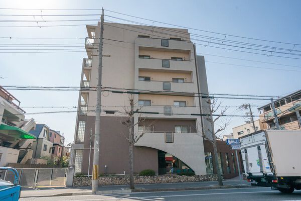 メゾン岡本南