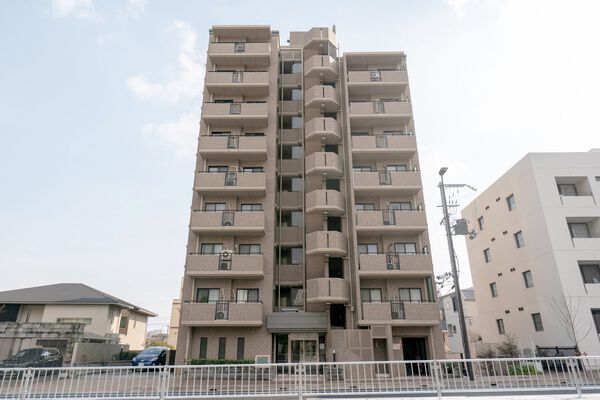 藤和岡本ホームズ弐番館 2枚目 藤和岡本ホームズ弐番館