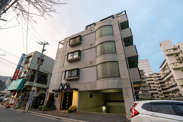 フォレスト南本山