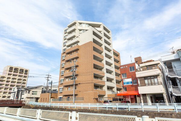 D’クラディア川名