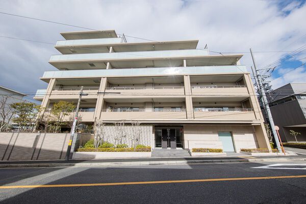 プラウド瑞穂日向町ヒルトップ