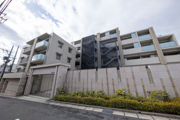 プラウド瑞穂日向町ヒルトップ
