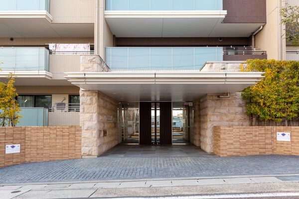 ローレルコート八事表山テラス
