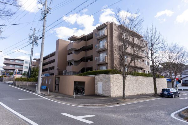 ファミール鹿山リーフスクエア