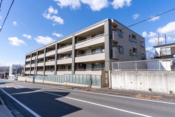 ローレルコート鹿山パークヴィラ