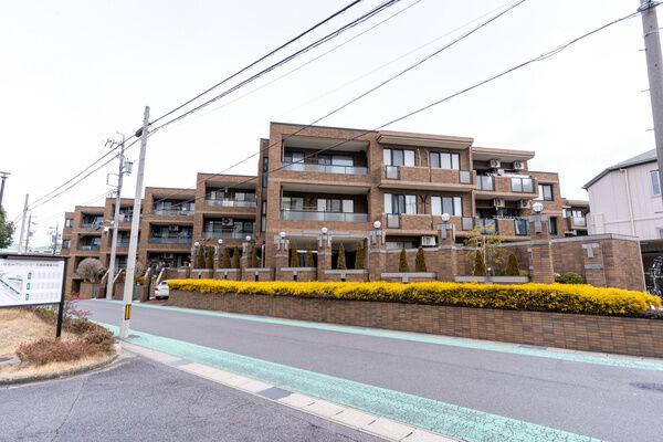 セルシオシティ鳴海