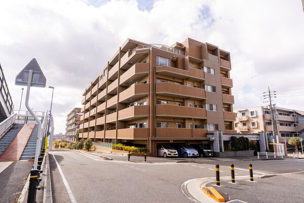 ロイヤルアーク滝ノ水クレッセ