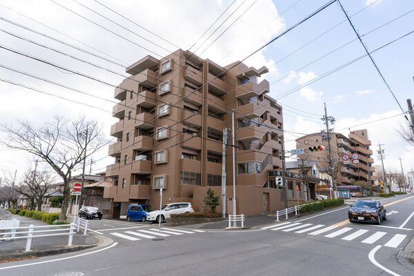 ロイヤルアーク滝ノ水中央公園
