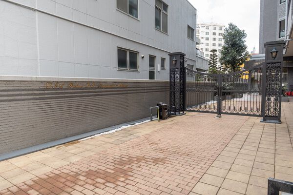 【ダイアパレスステーションプラザ長町一丁目】外観写真