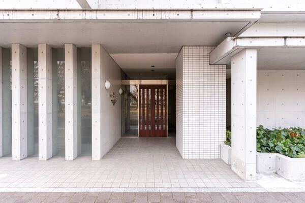 ハウスバーンフリート平和大通り弐番館 2枚目 ハウスバーンフリート平和大通り弐番館