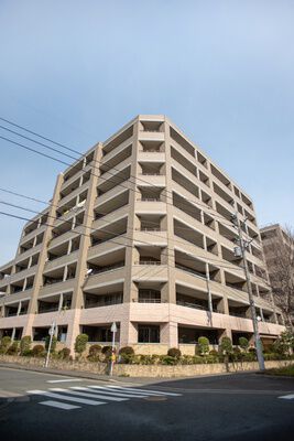 モントーレ香椎スクエア