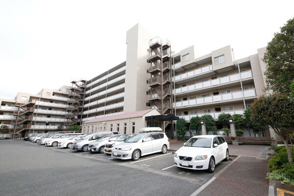 ファミール市川