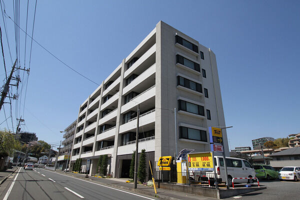 ロジュマンあざみ野