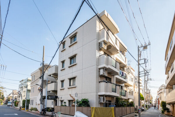 エミグラント学芸大学