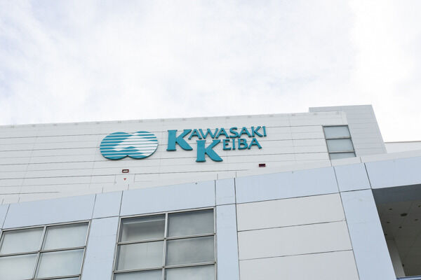 川崎競馬場より約1,700m(徒歩22分)