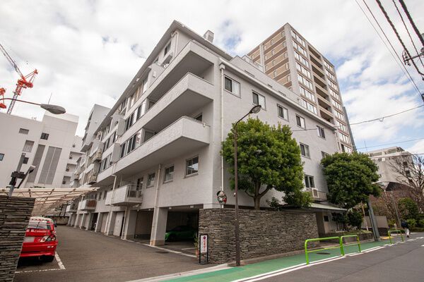 小田急麹町マンション