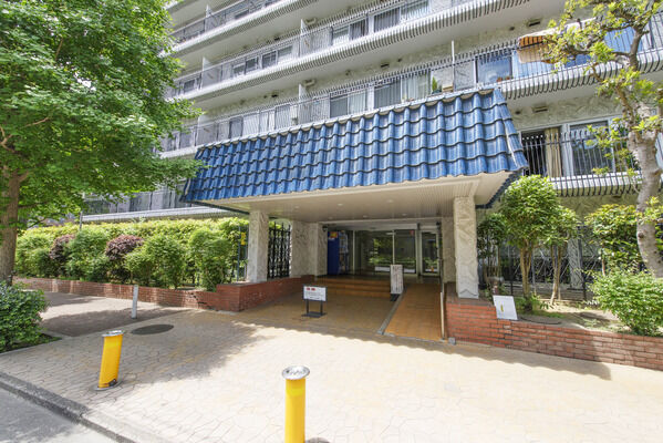 【秀和蓮根レジデンス】エントランス