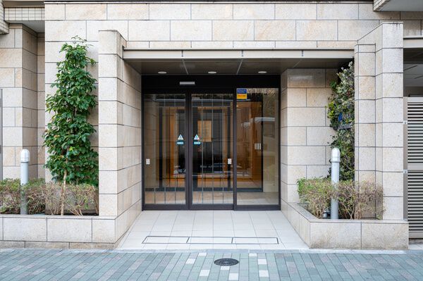 インプレストコア四谷坂町