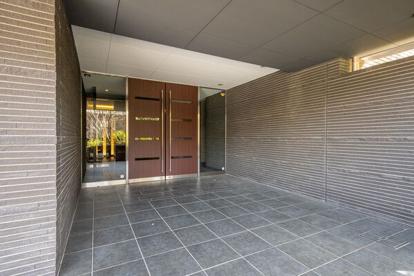 【グランドメゾン高宮の邱】エントランス 【グランドメゾン高宮の邱】エントランス