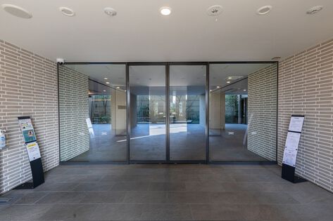 グランビュースクエア