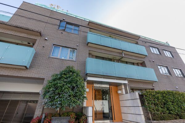 ファミールグラン神宮前