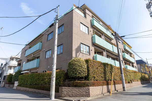 ファミールグラン神宮前