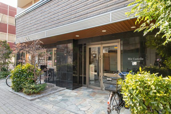 【ミオカステーロ赤羽】エントランス