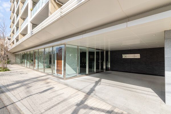 【ザ・パークハウス北赤羽】エントランス 【ザ・パークハウス北赤羽】エントランス