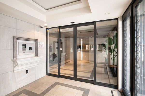 【ヴェレーナ練馬北町】エントランス 【ヴェレーナ練馬北町】エントランス