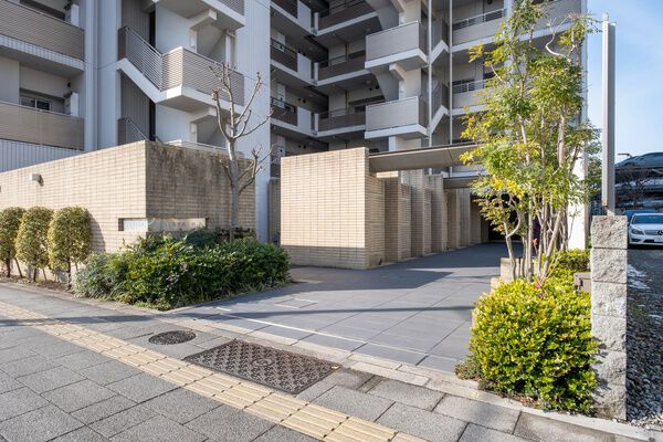 BELISTA梅島