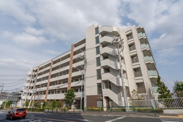 クレアホームズ高幡不動
