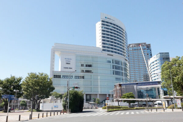 コレットマーレより約1,100m(徒歩14分)