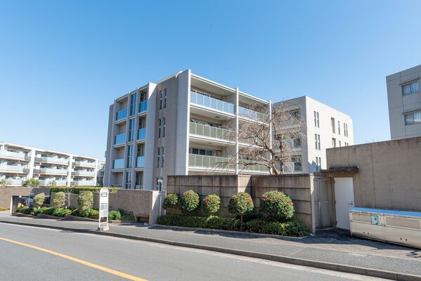 ライオンズ横浜汐見台シーズンズヴィラ