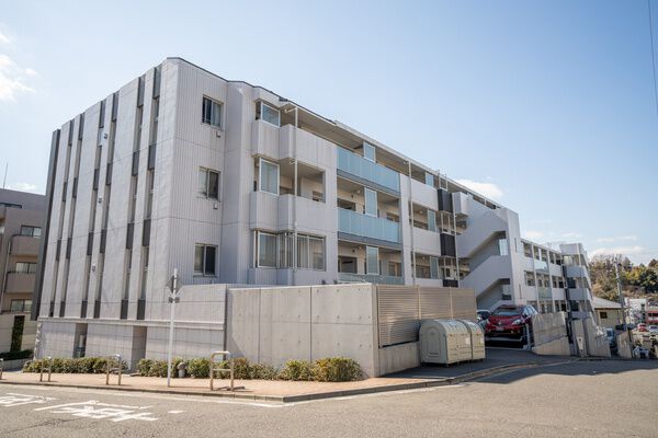 リストレジデンス東戸塚パークス 2枚目 リストレジデンス東戸塚パークス