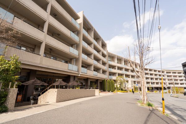 ドレッセたまプラーザテラス