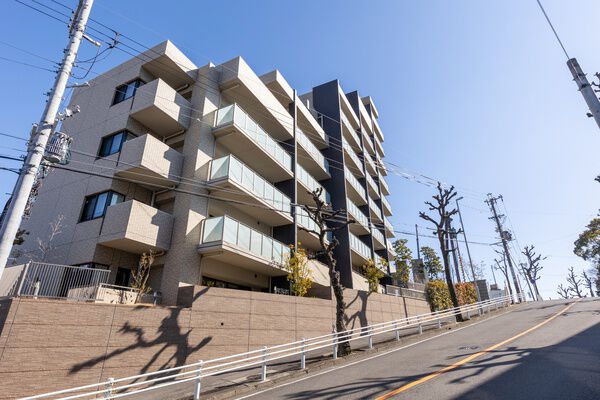 プレサンスロジェ白壁ヒルズ