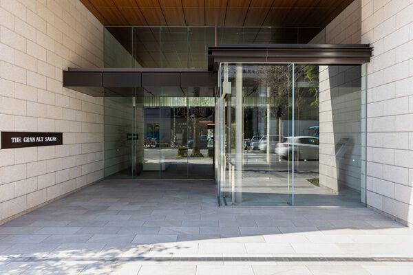 ザグランアルト栄