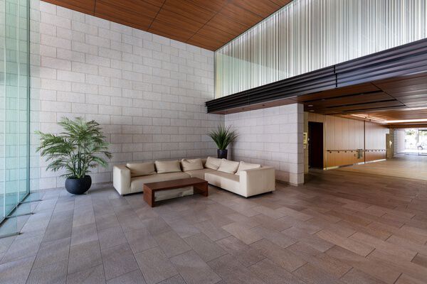 ザグランアルト栄