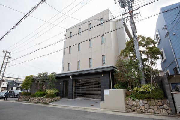 グランドメゾン川名