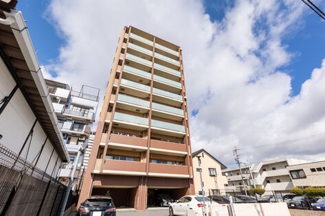 プレサンスロジェ桜山汐路