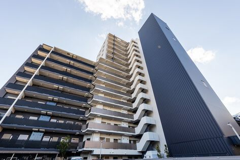 プラセシオン金山