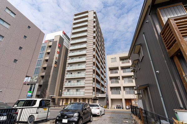 レゾンシティ岡崎駅前プレミアムコート