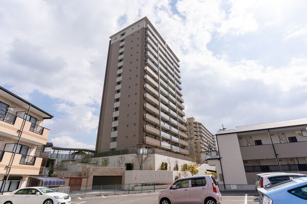 ミッドシティガーデン東岡崎