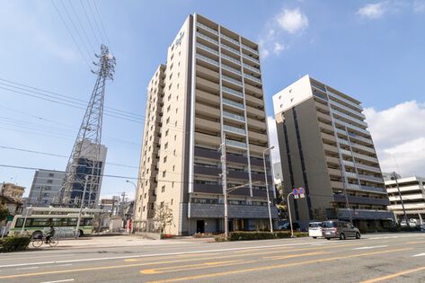 プレサンスロジェKUMATA