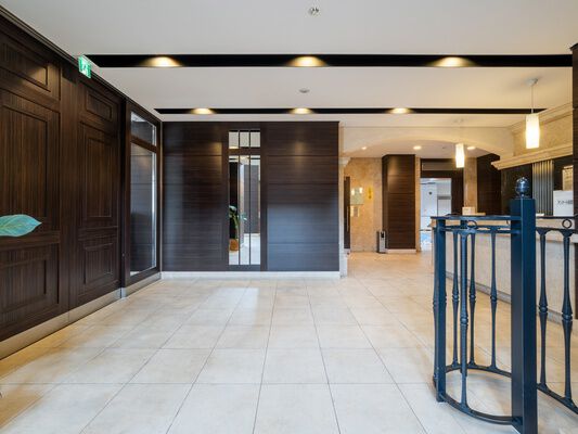 エントランス エントランス