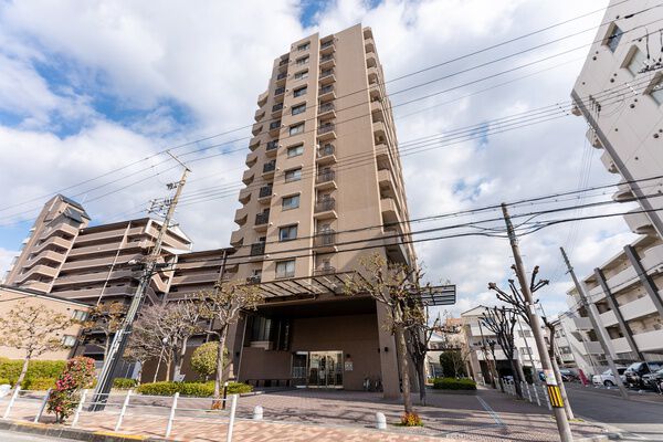 【コスモ鶴見緑地参番館】外観 【コスモ鶴見緑地参番館】外観
