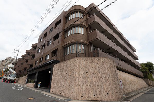 ファミールグラン六甲篠原北町 2枚目 ファミールグラン六甲篠原北町