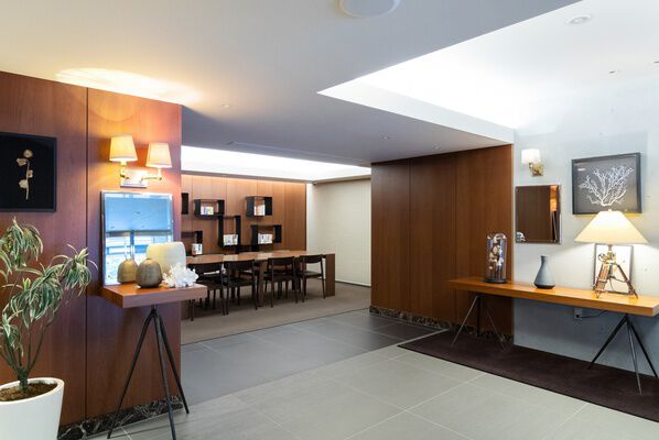 【ワコーレ神戸北野ザテラス】エントランス 【ワコーレ神戸北野ザテラス】エントランス